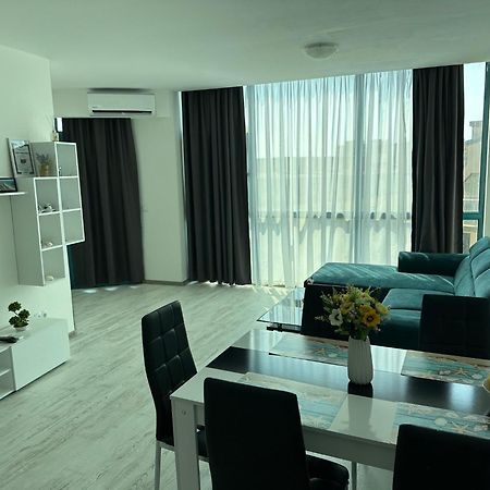 Spacious And Cozy Apartment In Complex Del Sol Primorsko Exterior foto