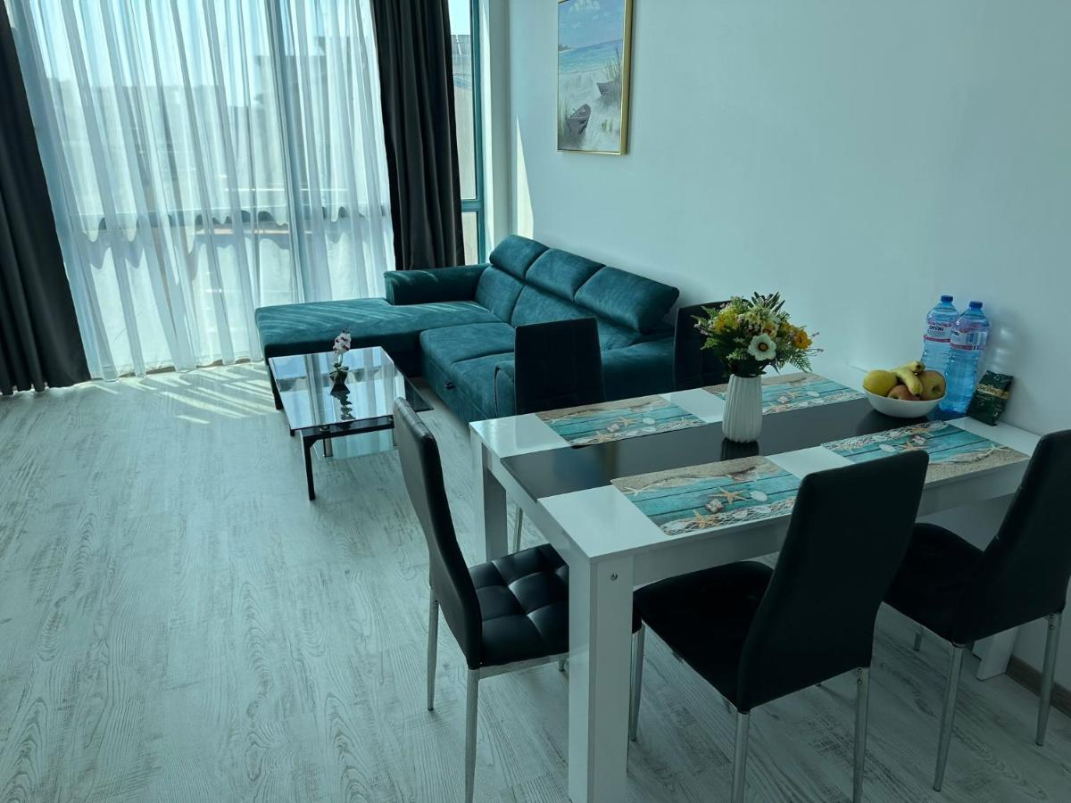 Spacious And Cozy Apartment In Complex Del Sol Primorsko Exterior foto