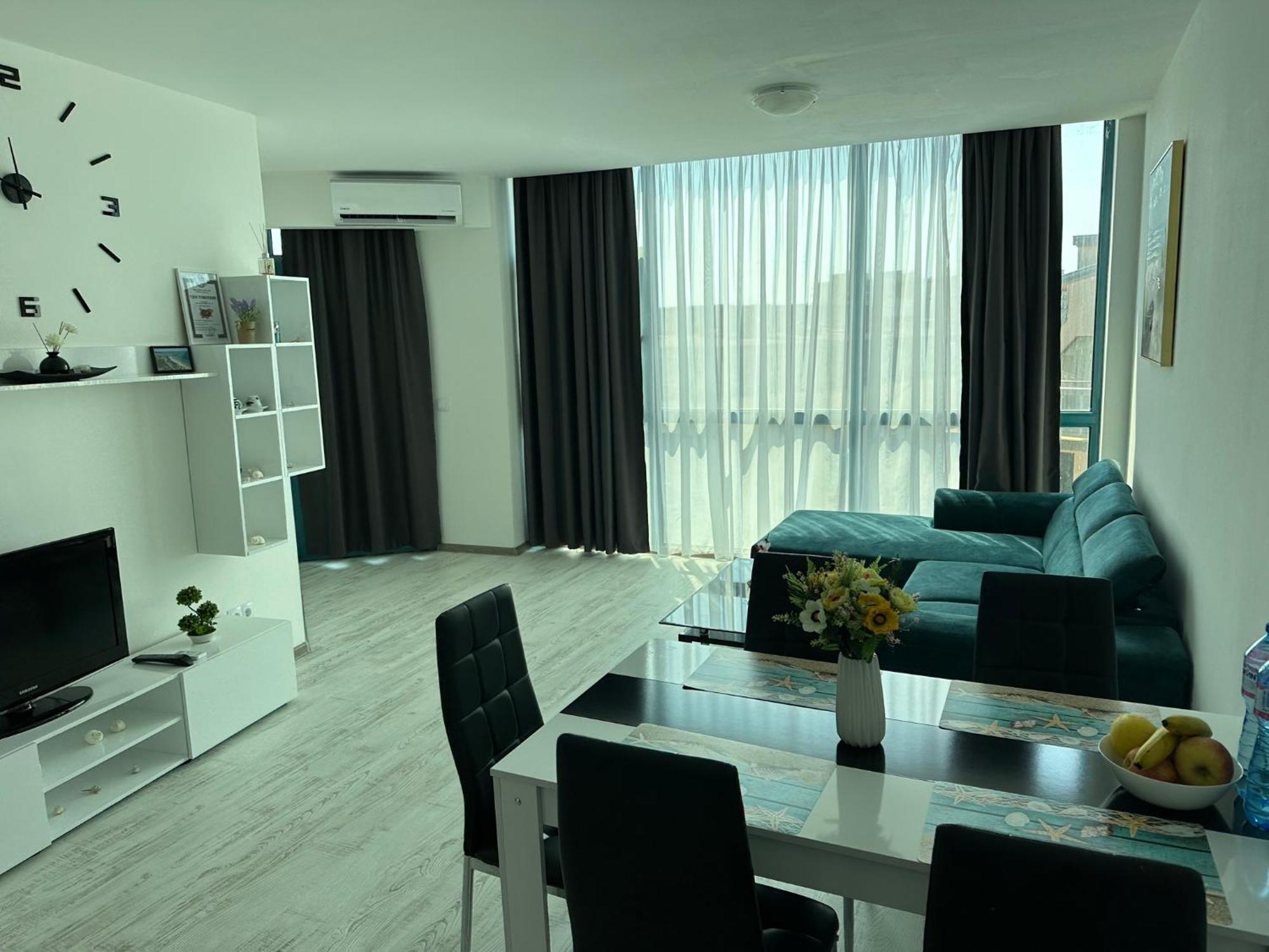 Spacious And Cozy Apartment In Complex Del Sol Primorsko Exterior foto